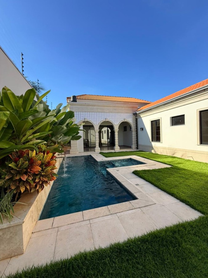Casa para Venda em Lucas do Rio Verde, Bairro Bandeirantes
